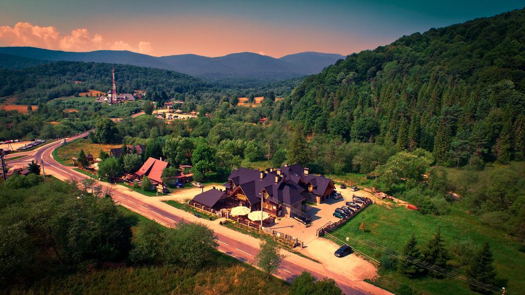Zajazd Pod Carynska Ustrzyki Górne Buitenkant foto
